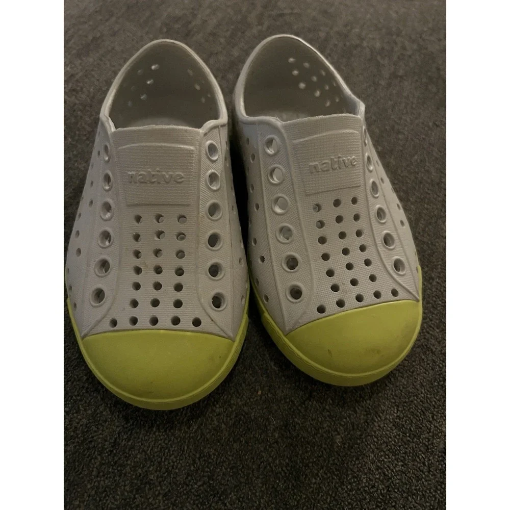 Native Jefferson Water‎ Slip-On Sneaker Boxfish Toddler Size C6